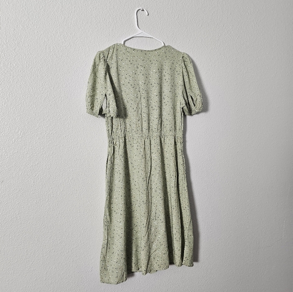 Universal Thread Light Green Midi Dress Sz XS - Picture 9 of 13